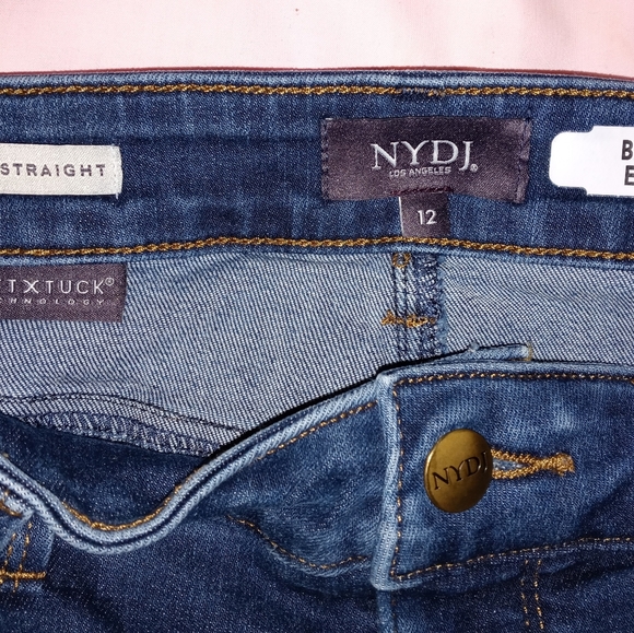 NYDJ Marilyn Straight Lift+Tuck Technology Jeans size 12 - Picture 2 of 7